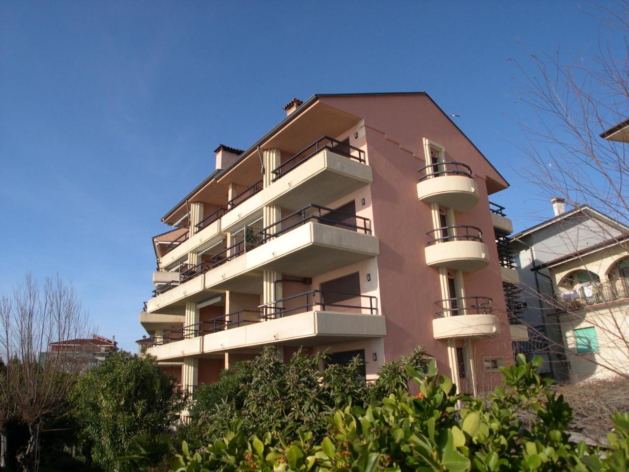 Villa Matilde Grado Bagian luar foto